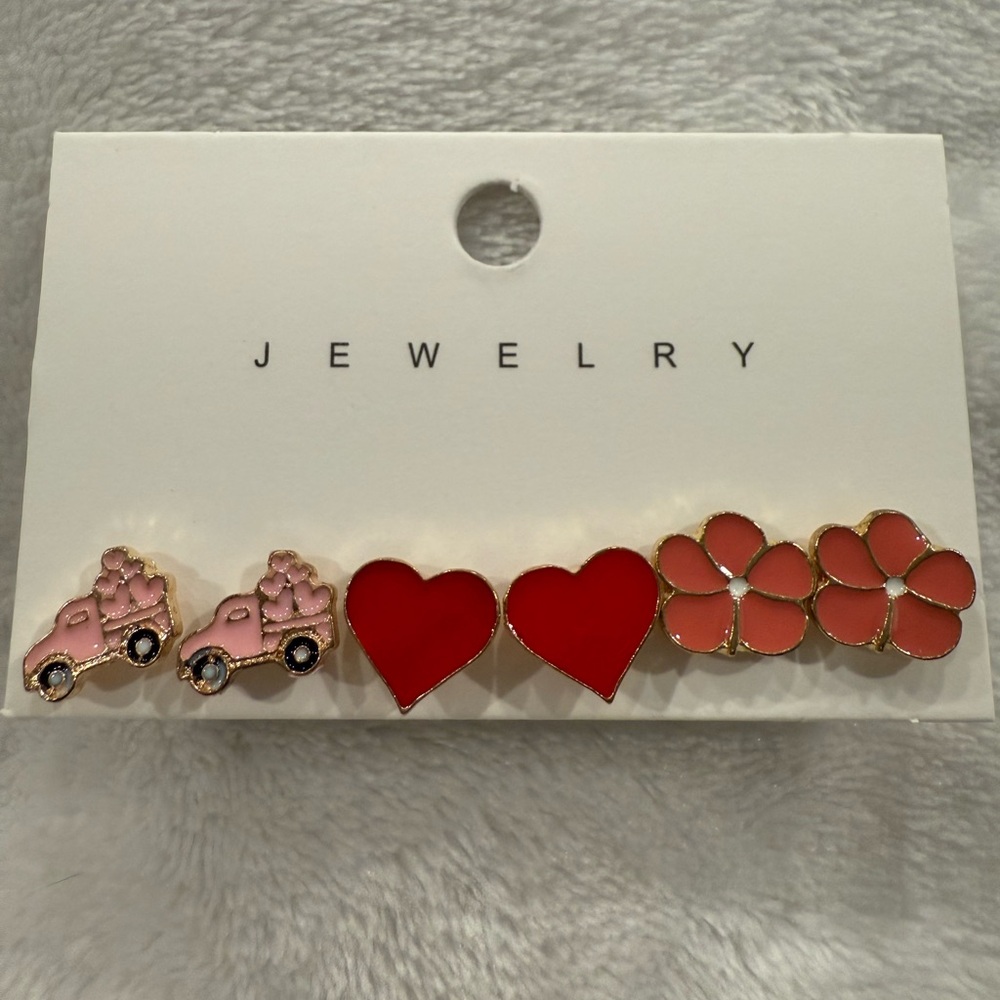 Cute Valentine’s Day Fashion Earring Set